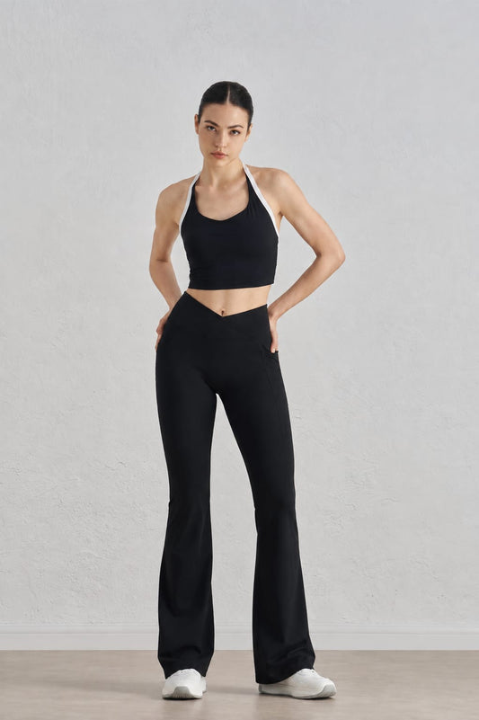 ESO Contrast Strap Sports Bra with Flared Pants (Black)